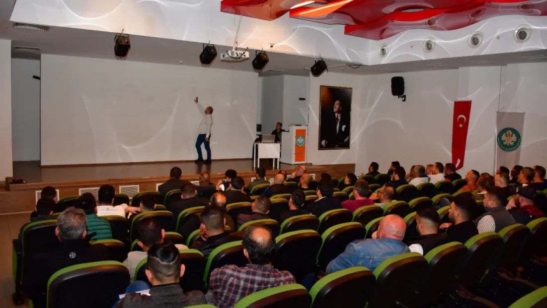 Büyükşehir Çalışanlarına Vektörlerle Mücadele Eğitimi