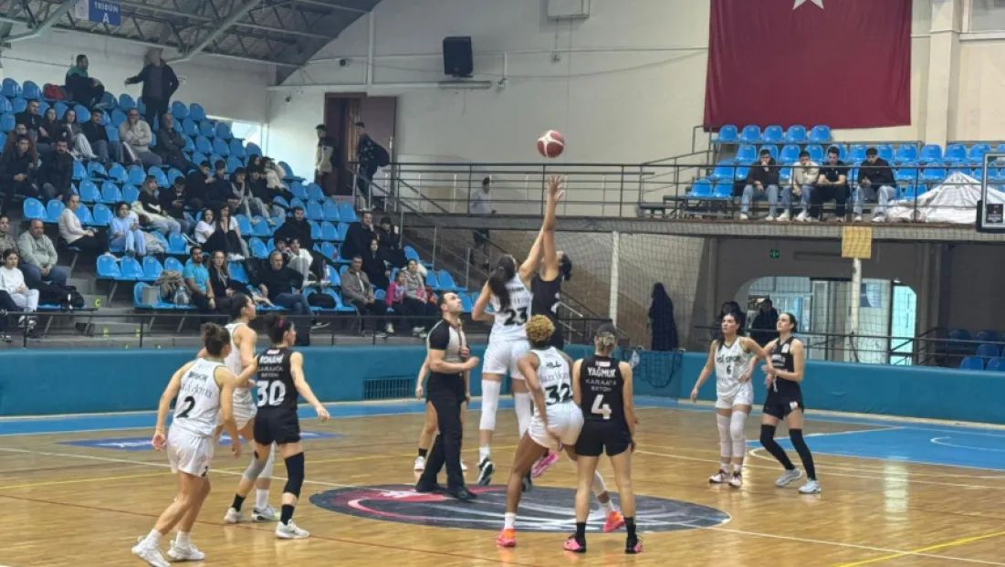 Edirne Deplasmanın Galibi Turgutlu Belediyesi Kadın Basketbol Takımı