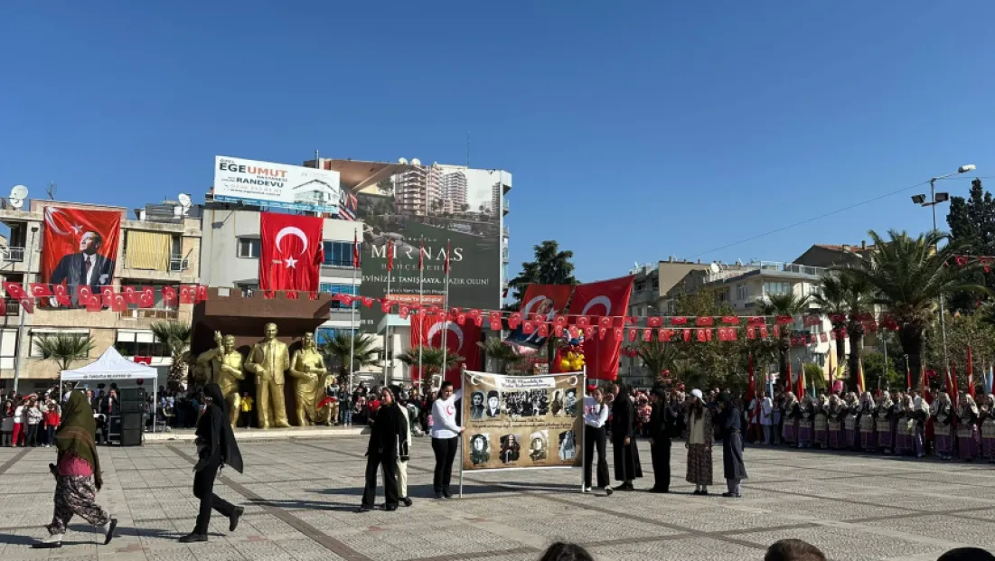 Turgutlu’da Cumhuriyet Bayramı Coşkuyla Kutlandı