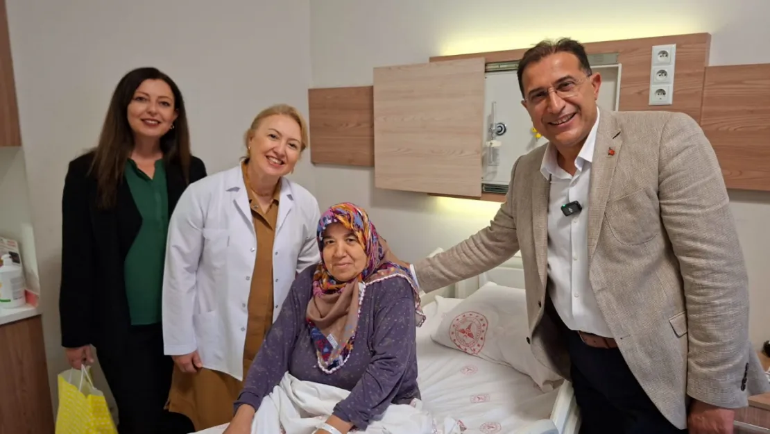 Ak Parti İl Başkanı Turgut'tan Merkez Efendi Hastanesi'ne Ziyaret