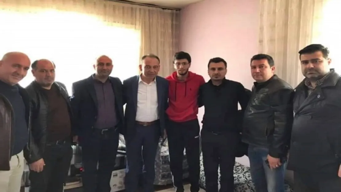 Çetin Akın'dan Turgutluspor Taraftarına Geçmiş Olsun Ziyareti