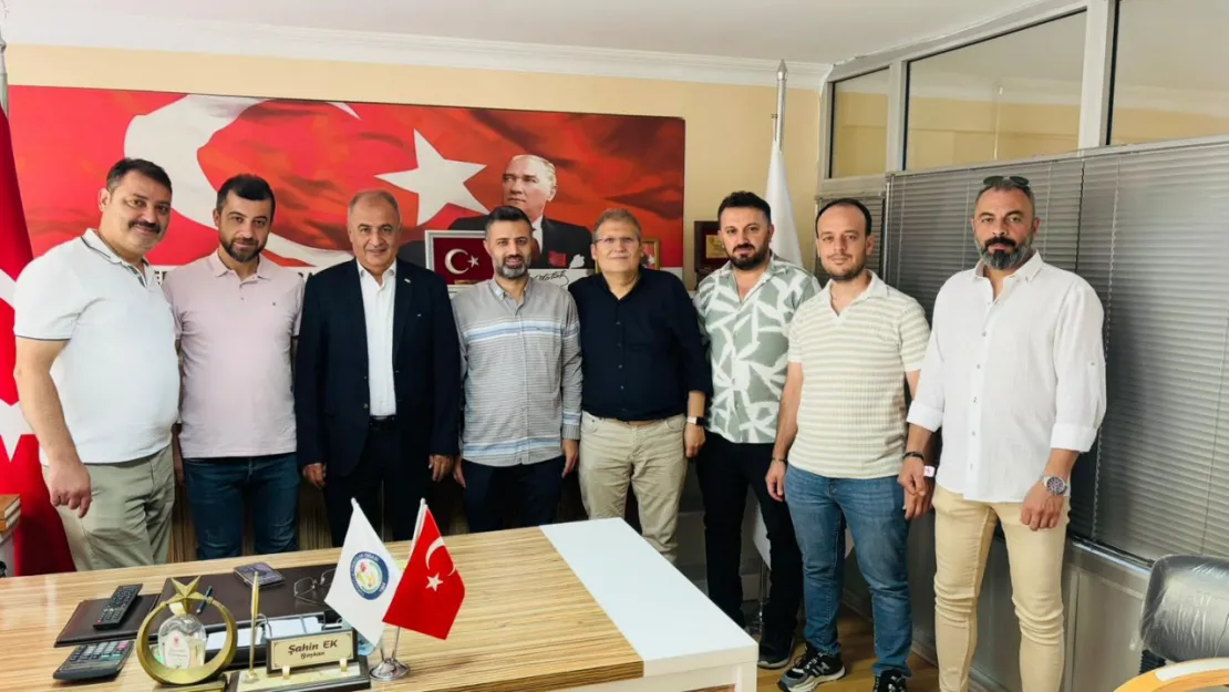 Berber, Kuaför ve Güzellik Salonları Odası Başkan Adayı Alaattin Oral'dan Fırıncılar Odası Başkanı Şahin Ek'e Ziyaret