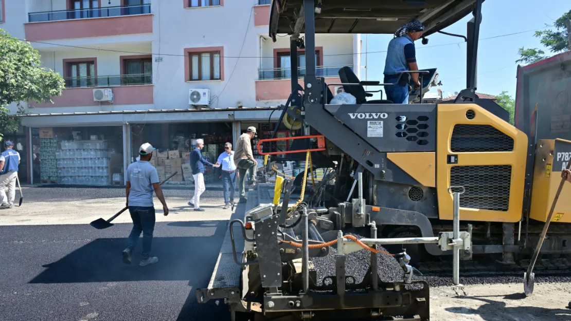 Büyükşehir'in Asfalt Çalışmaları Hız Kesmiyor: Sözler Tutuluyor Yollar Yapılıyor