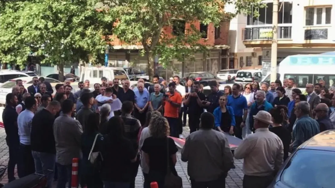 CHP'den yeni müfredat protestosu