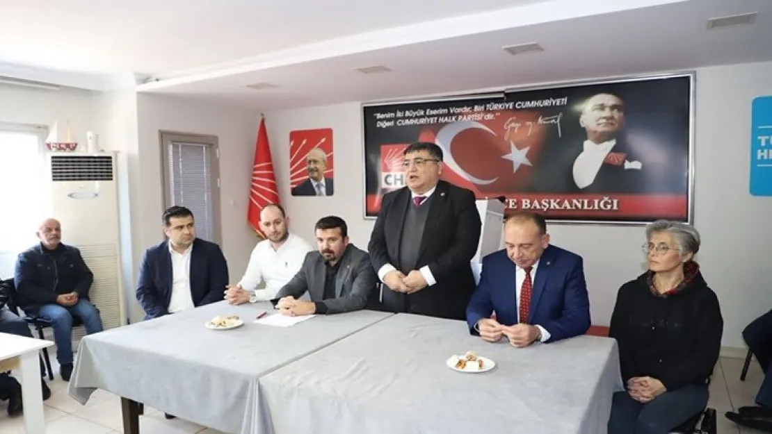 CHP'de devir teslim tamamlandı