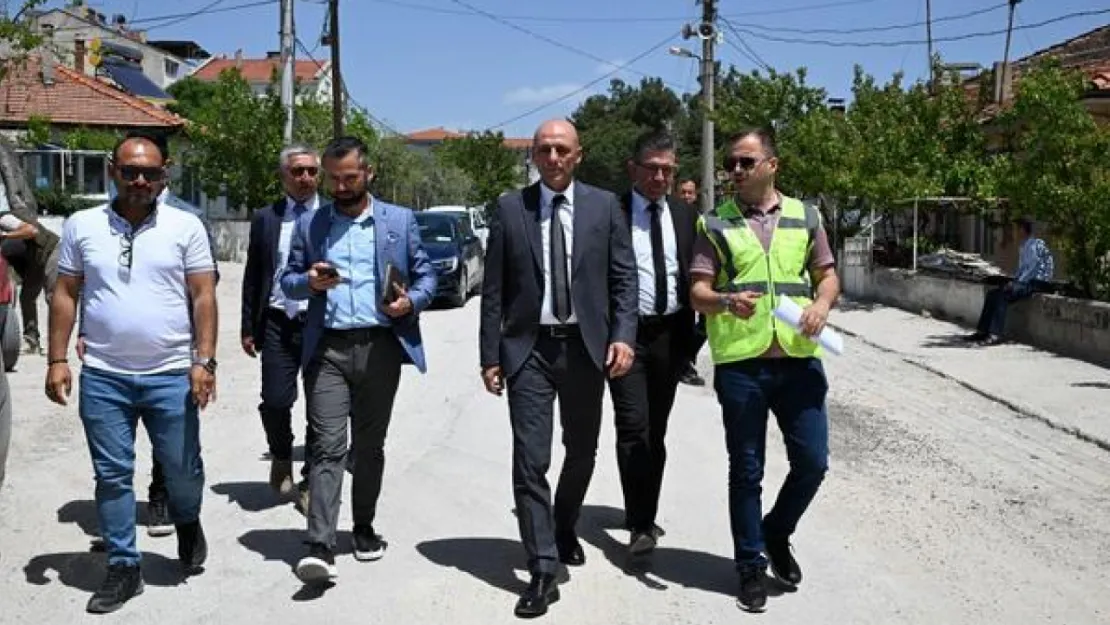 Demirci'de altyapı seferberliği sürüyor
