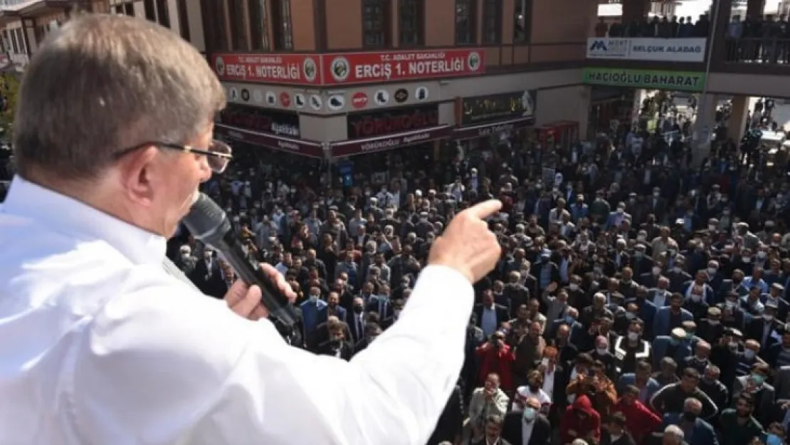 Erciş'te Davutoğlu izdihamı!