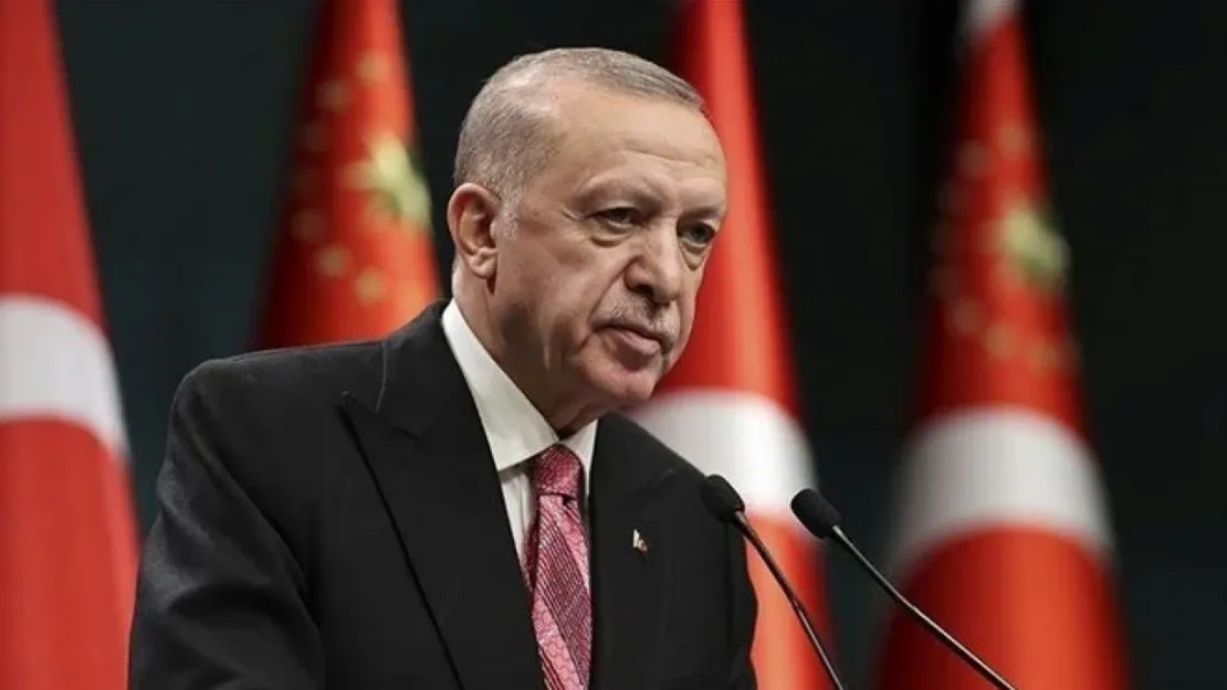 Erdoğan: Kalleş suikastı şiddetle kınıyor ve lanetliyorum