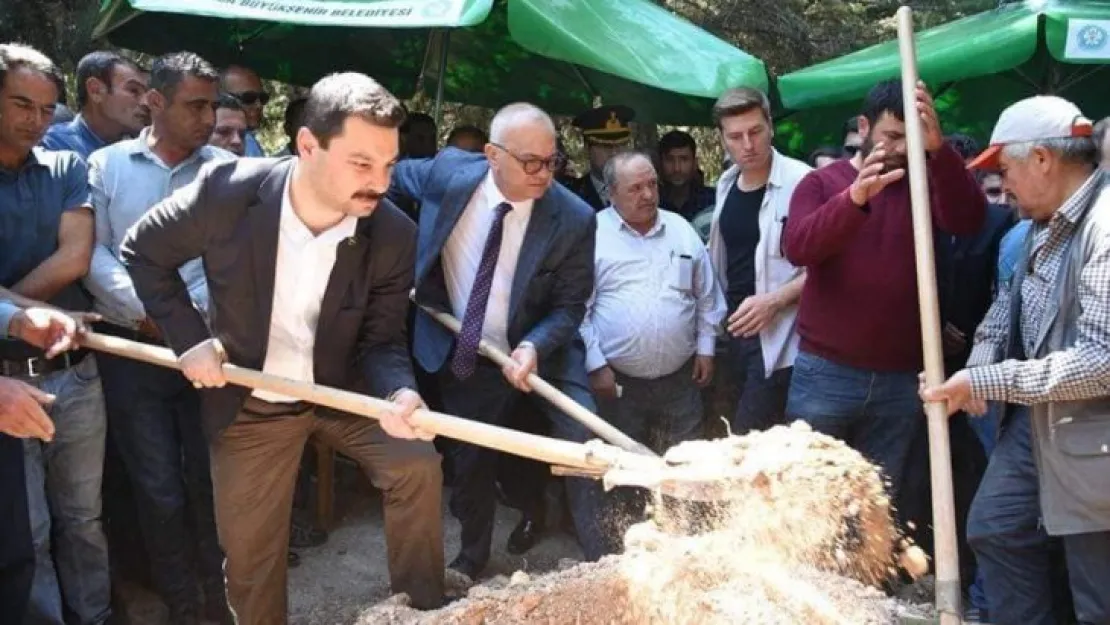 Eski MHP İl Başkanı Erkan Öztürk'den dikkat çeken paylaşım