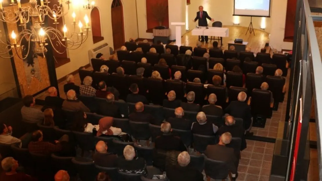 Göç, Göçmenlik ve Aile Tarihlerinin Önemi Vurgulandı