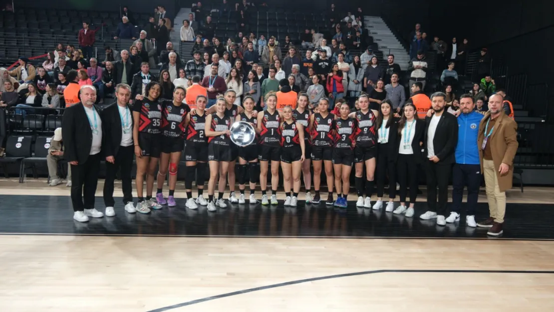 Kadın basketbol takımımız hedeflerimizin üstünde bir başarı gösterdi