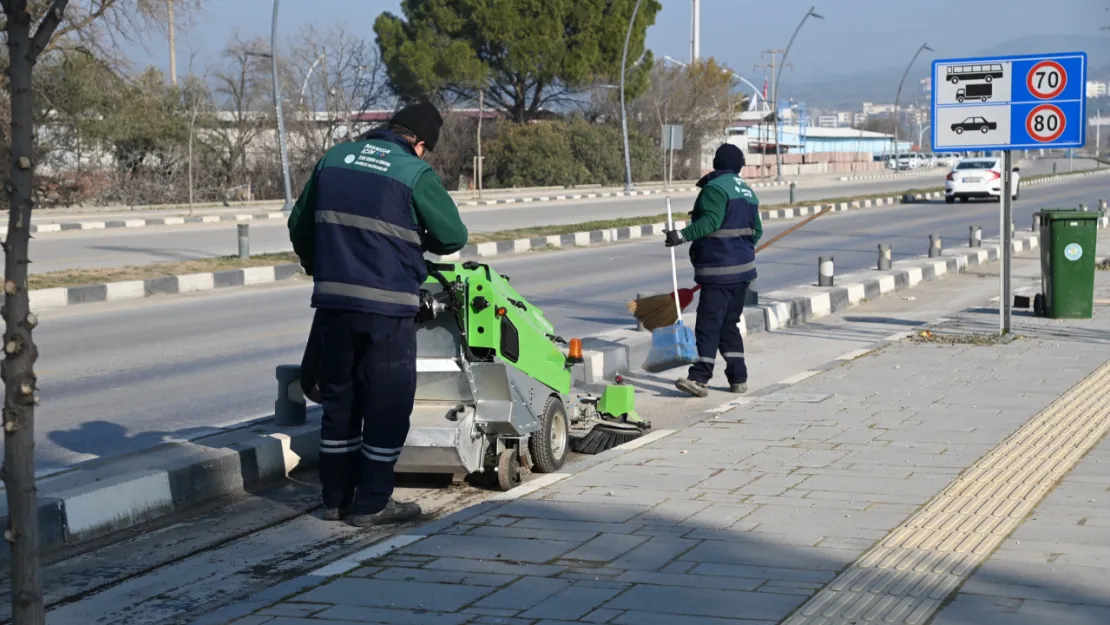 Kampüs Yolundaki Bisiklet Yolu Yenileniyor