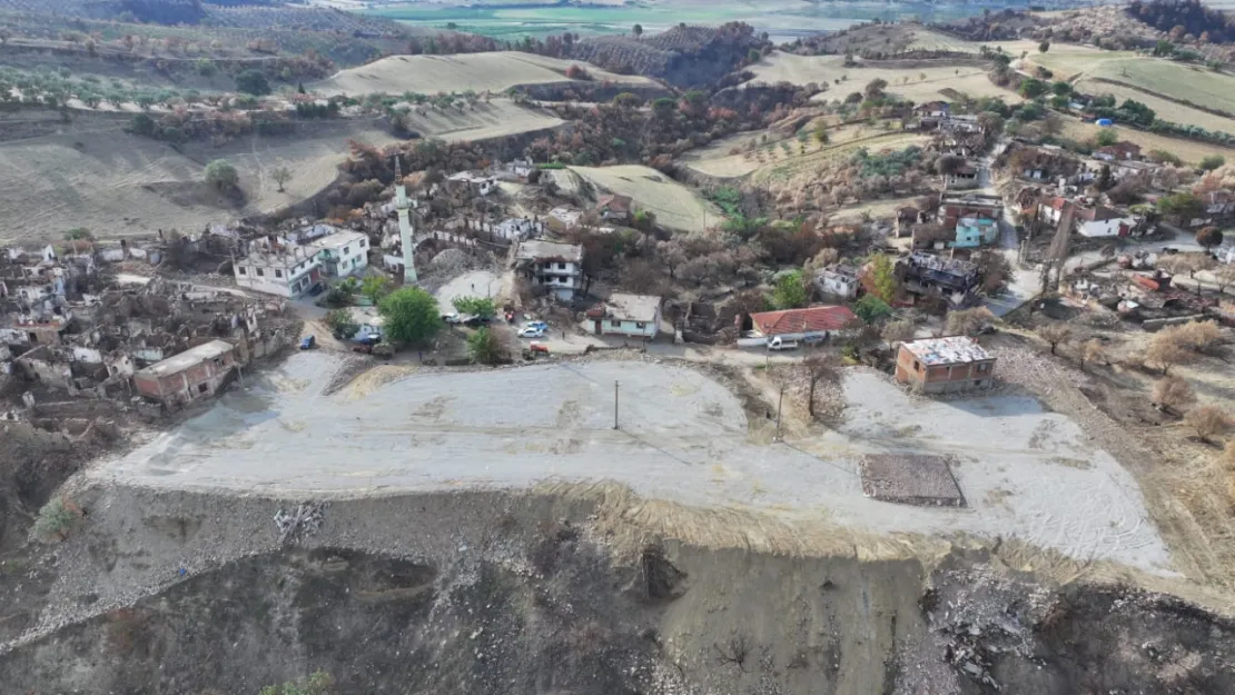 Karayakup'ta Yangının Yaraları Sarılıyor