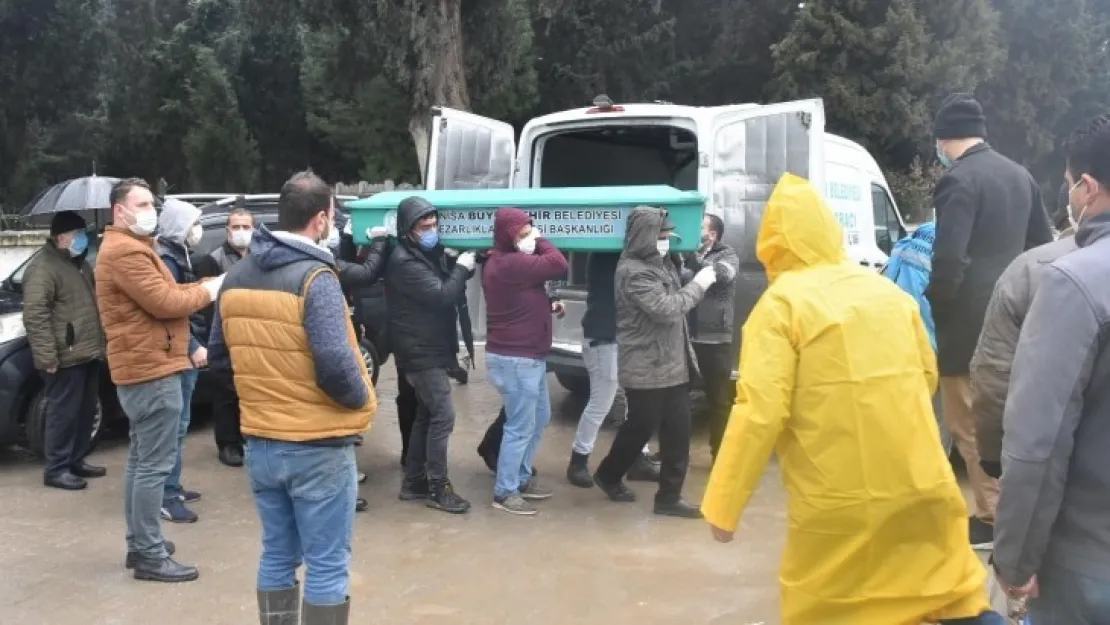 Lokantacılar Odası Başkanı Mehmet Akkoyun'nun Babası Rasim Akkoyun toprağa verildi