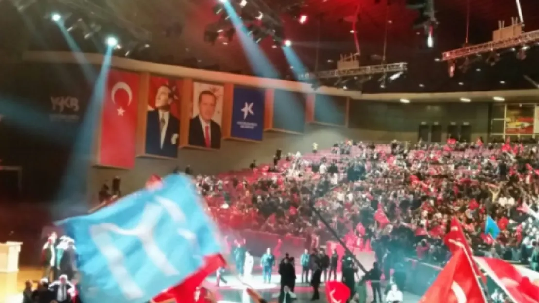 MHP'NİN PROĞRAMINDA ERDOĞAN POSTERİ
