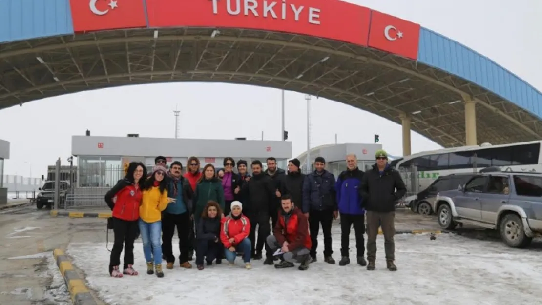 Zirvede Hocalı Şehitlerini Andılar