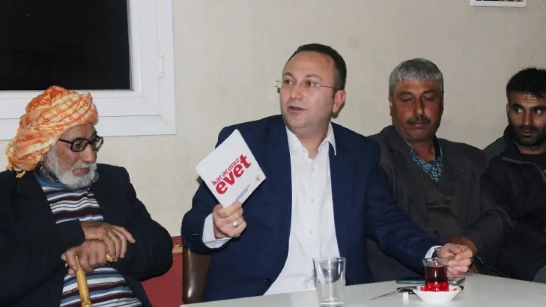 AK Parti Turgutlu İlçe Başkanlığı ''Evet'' için sahalara indi.
