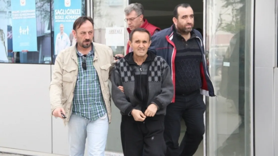 15 AYRI SUÇTAN ARANAN SUÇ MAKİNESİ YAKAYI ELEVERDİ