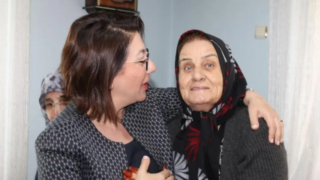 BİÇER MEMLEKETİ KARANLIĞA SÜRÜKLEYENLERE KADINLAR BOYUN EĞMEZ!