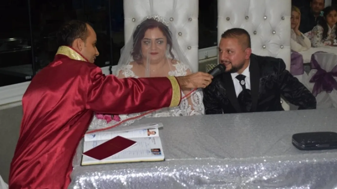 Subaşılı Müzisyen Muharrem Çokyürekli dünya evine girdi