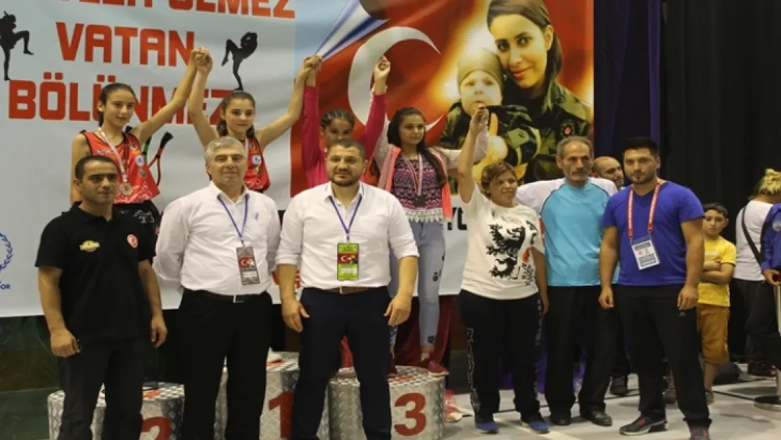 TURGUTLULU ŞAMPİYON KIZLARDAN 2 MADALYA DAHA