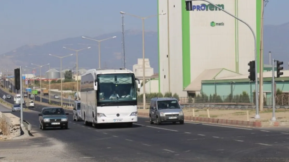 Turgutlu'da Yayılan İğrenç Koku Vatandaşları Çileden Çıkarıyor