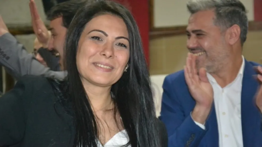 HEDEFLEDİ BAŞARDI İLK KADIN ODA BAŞKANI OLDU