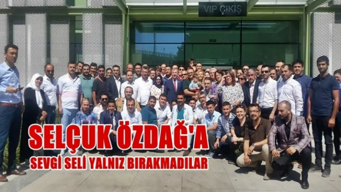 Selçuk Özdağ listede yerini almadı! Ama gönüllerin zirvesinde yerini aldı