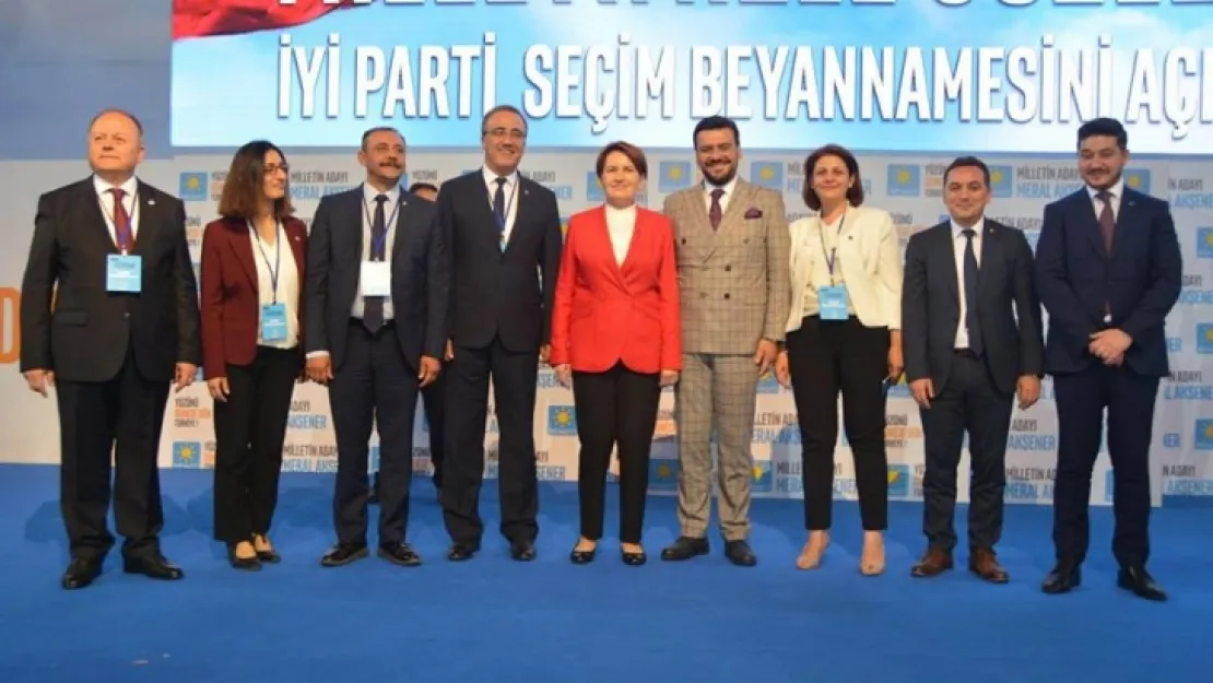 İYİ Parti'de Seçim Beyannamesi açıkladı