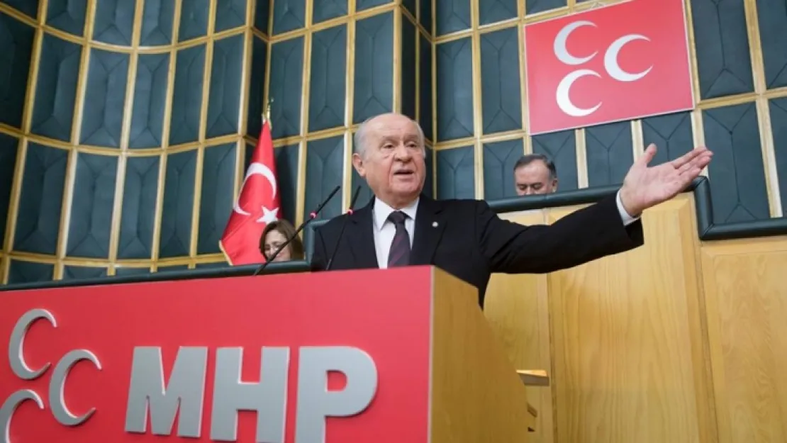 Bahçeli,' AK Partiye Işık yaktı! (Video)