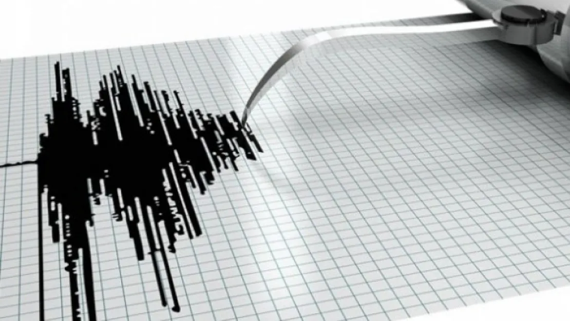 Turgutlu 14:23 de Yaşanan Kısa Süreli Deprem İle Sallandı