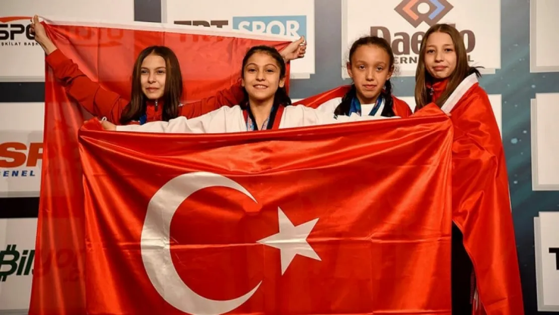 Turgutlu Teakwondo Takımı  Avrupa'daTürk Bayrağını Gururla Dalgalandırdı