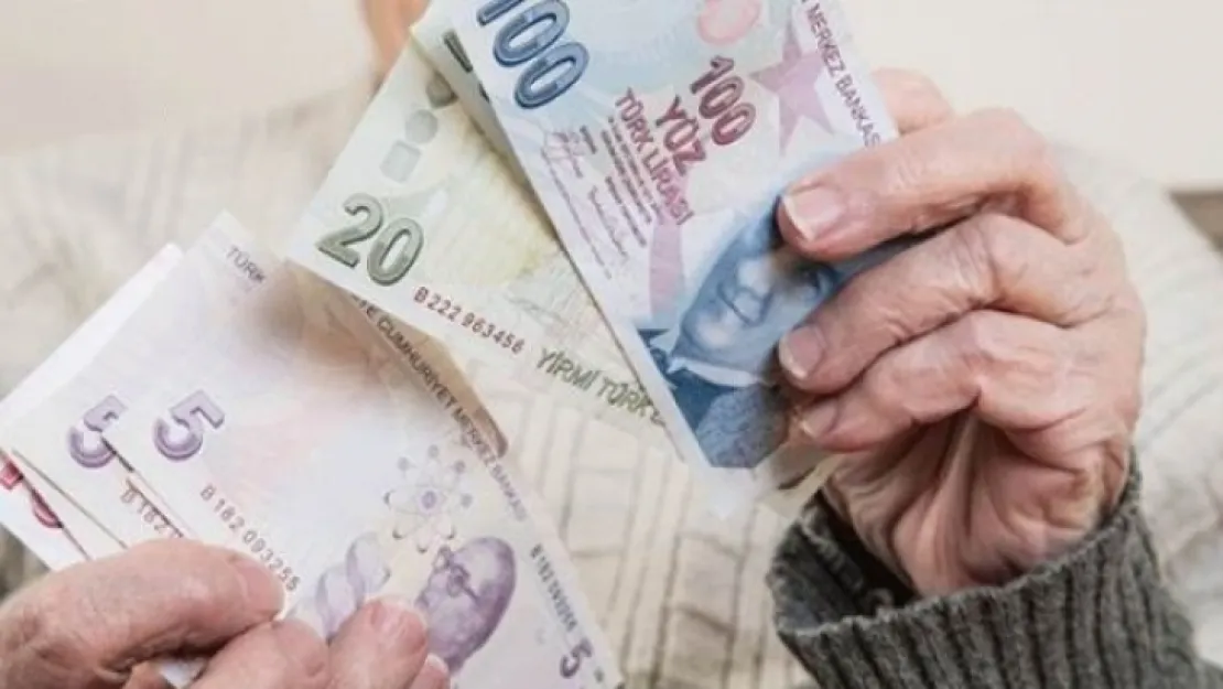 TURGUTLU'DA SAHTE KALPAZANLARI CİRİT ATIYOR!