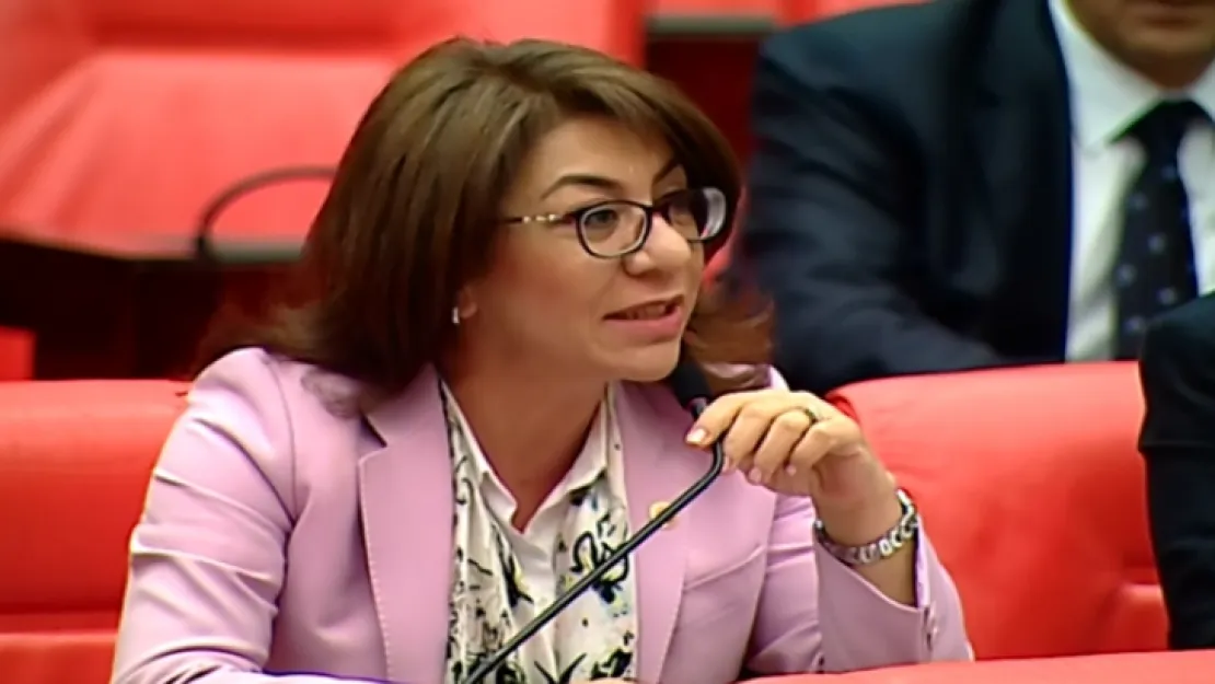 AKP'NİN 'YENİ' TÜRKİYE'Sİ KADINLAR KANSERDEN ÖLÜYOR