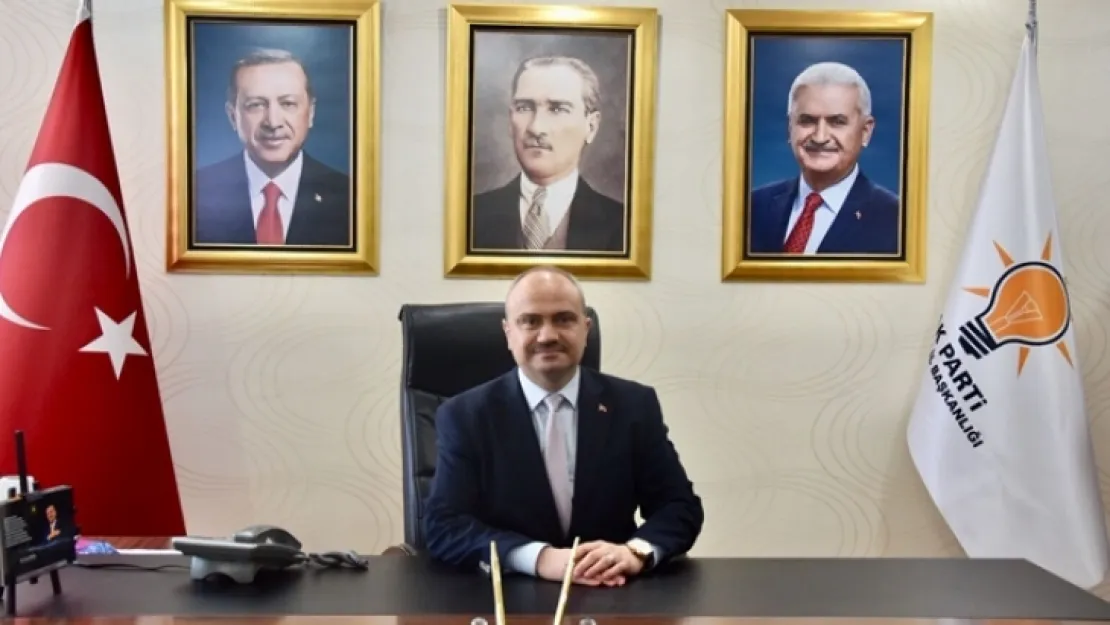 Yeni yönetim sisteminin ilk kabinesinde 3 Manisalı