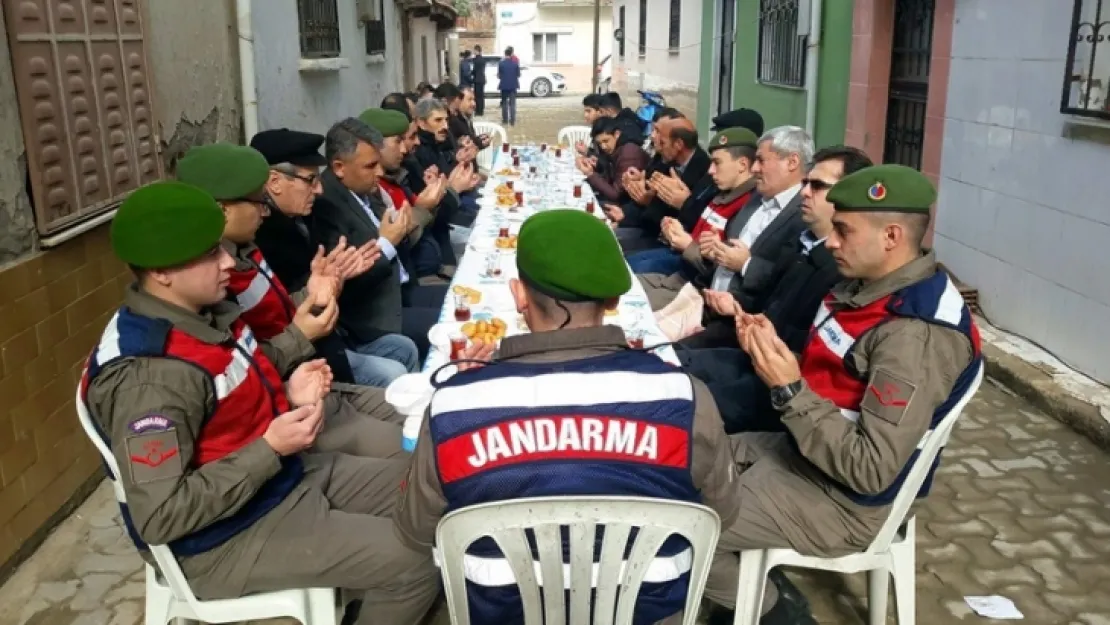 Şahadetinin 2.Yıldönümünde Eller Semaya Kalktı