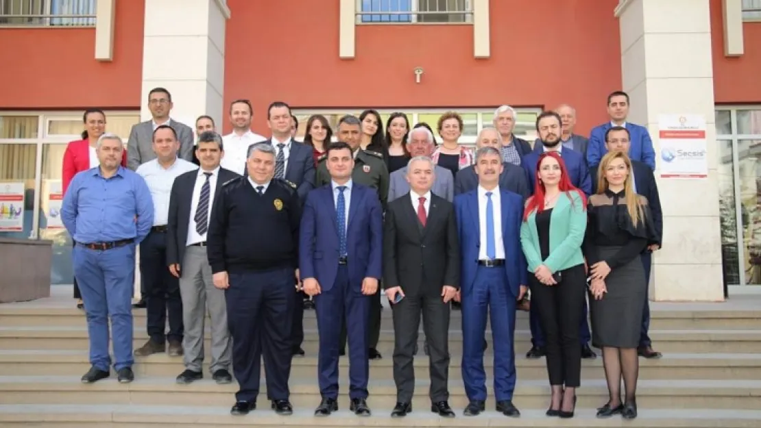 TURGUTLU ADLİYESİNDE PROTOKOL BİR ARAYA GELDİ