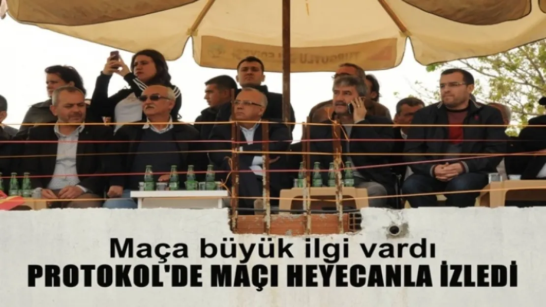 Turgutlu ve Salihli Protokolü'de maçı heyecanla izledi
