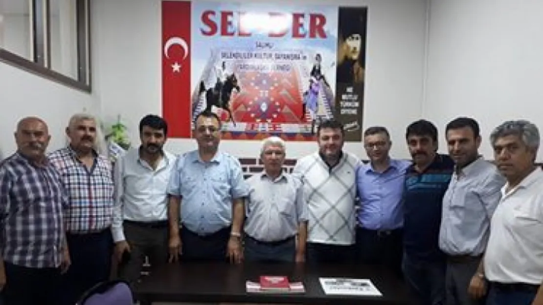 SALİHLİ İYİ PARTİ 'DEN SEL-DER'E GECE BASKINI