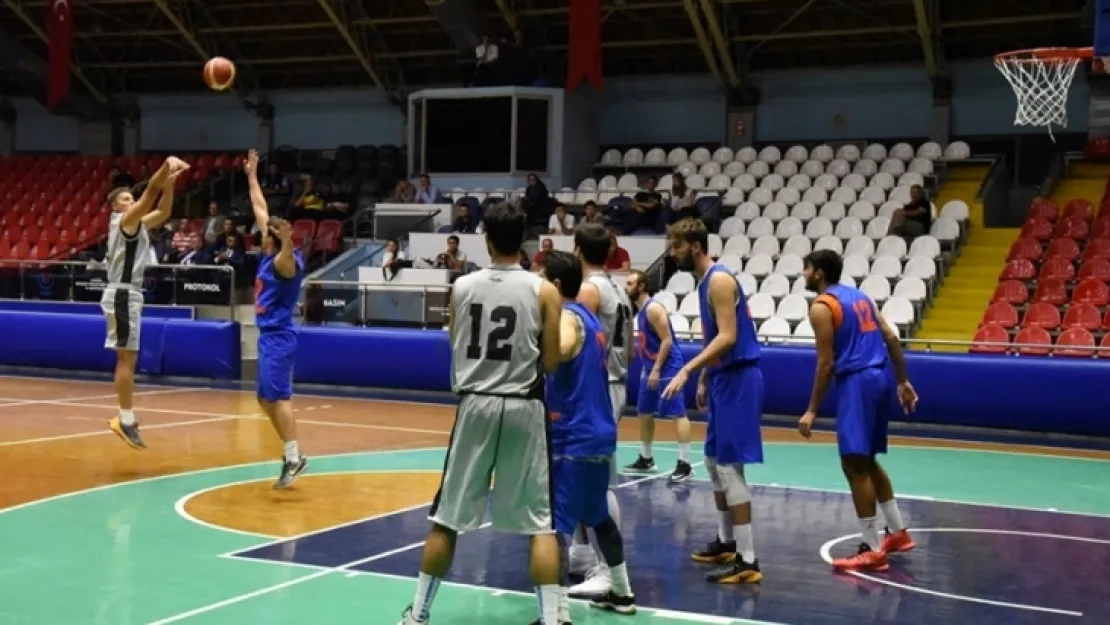 Büyükşehir Basket İyi Başladı