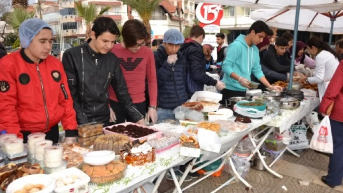 İHL ÖĞRENCİLERİNDEN DESTEK KERMESİ