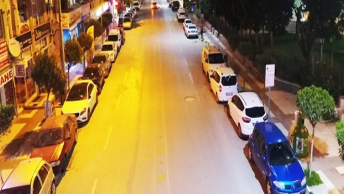 CADDE ÜZERİ OTOPARKLAR ARTIK ÜCRETSİZ!