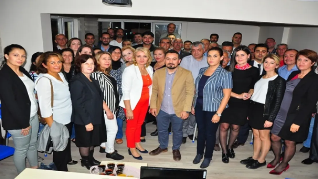 İYİ Parti'den Manisa'yı kucaklayacak yönetim