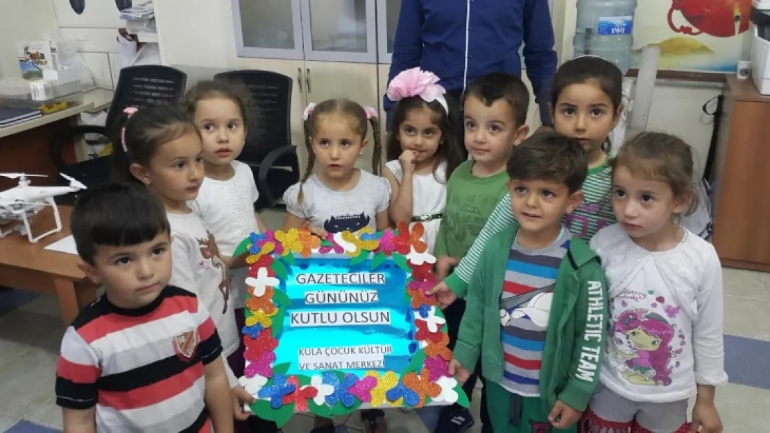 Minikler'den, Gazeteci Ağabeylerine Ziyaret