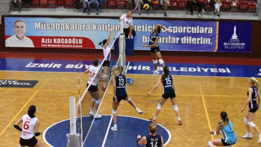 Sultanlar İzmir'den Galibiyetle Döndü 3-0