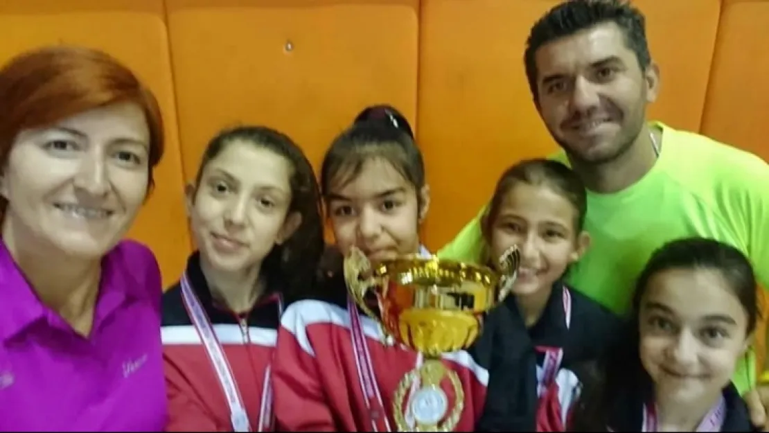 SELENDİ TÜRKİYE ŞAMPİYONU