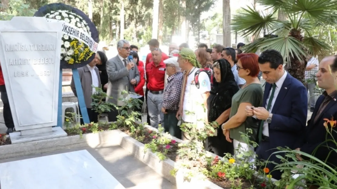 Manisa Tarzanı Ahmet Bedevi Mezarının Başında Anıldı