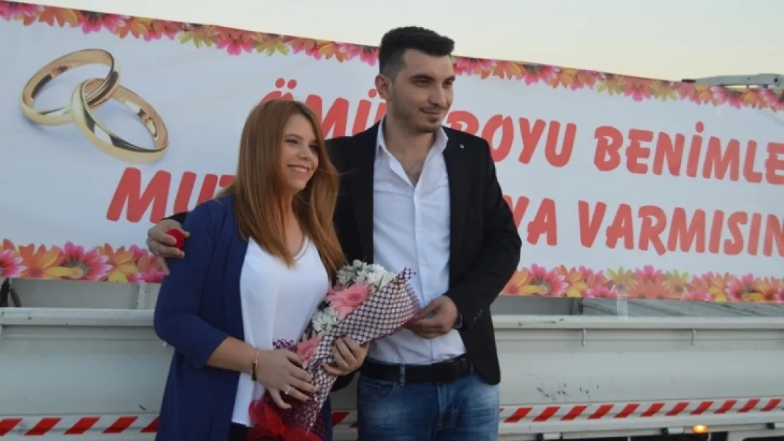 EVLİLİK TEKLİFİ HABERİMİZ ULUSALDA BÜYÜK SES GETİRDİ