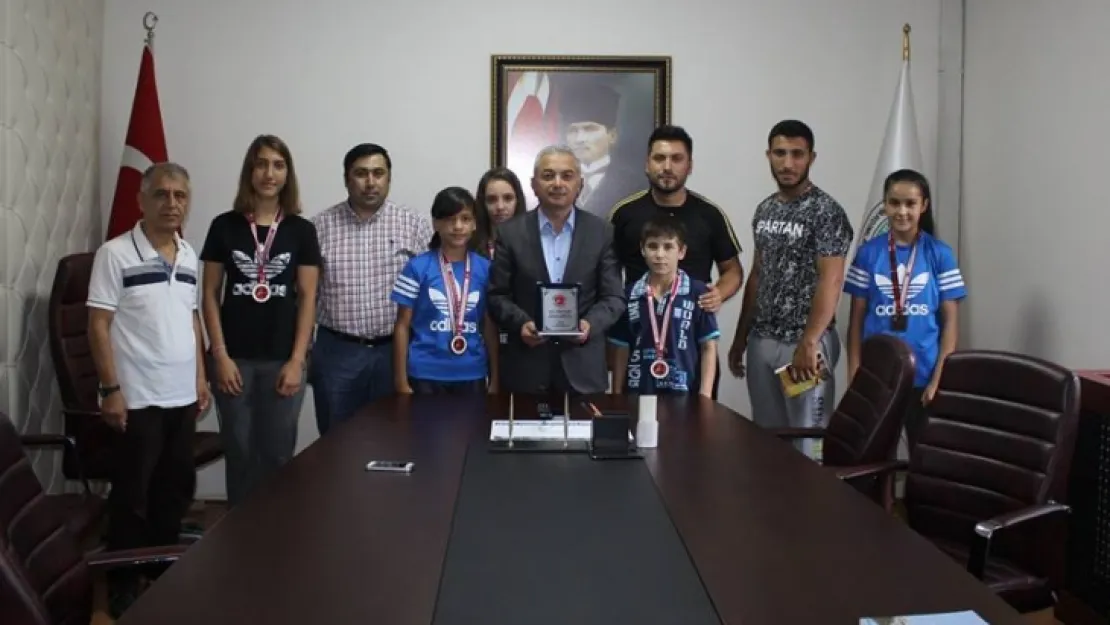 Turgutlu Muay Thai Spor kulübünden Kaymakam Turan'a Ziyaret