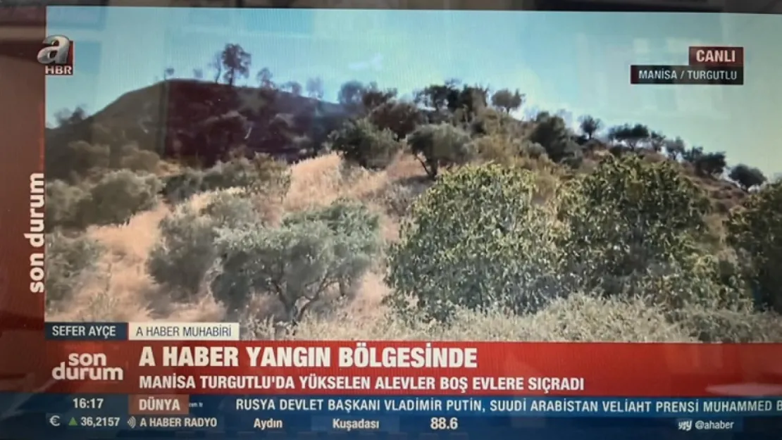 Manisa'nın Turgutlu İlçesi'nde Avşar Mahallesi'nde Korkutan Yangın